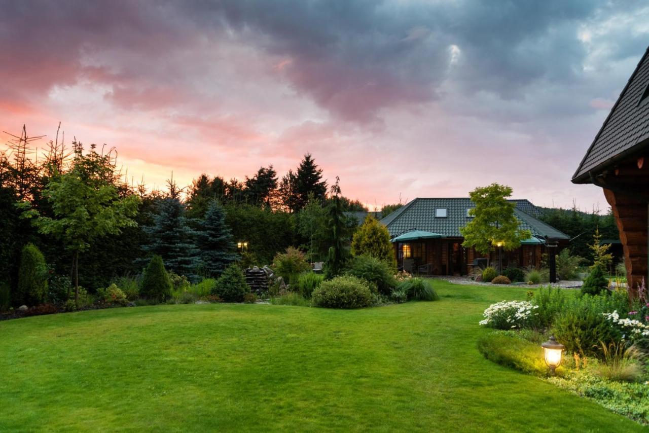 Retrohouse - Wypoczynek Dla Doroslych, B&B เรดา ภายนอก รูปภาพ