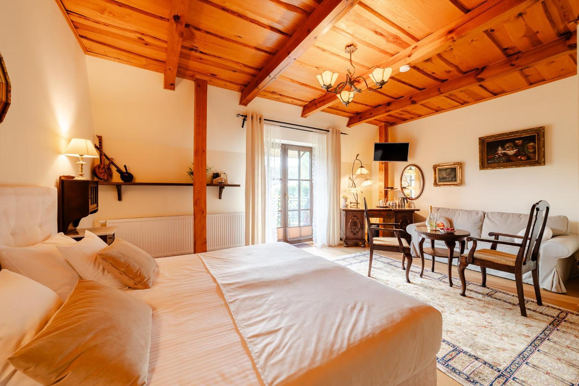 Retrohouse - Wypoczynek Dla Doroslych, B&B เรดา ภายนอก รูปภาพ