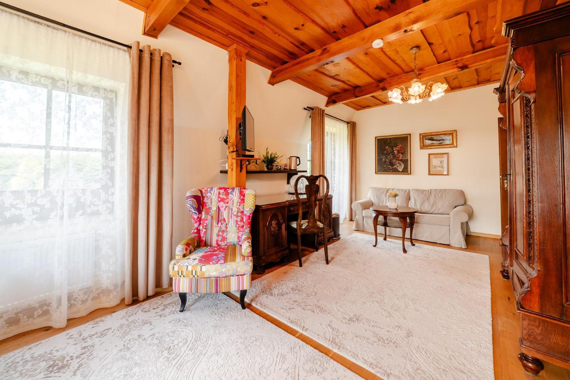 Retrohouse - Wypoczynek Dla Doroslych, B&B เรดา ภายนอก รูปภาพ