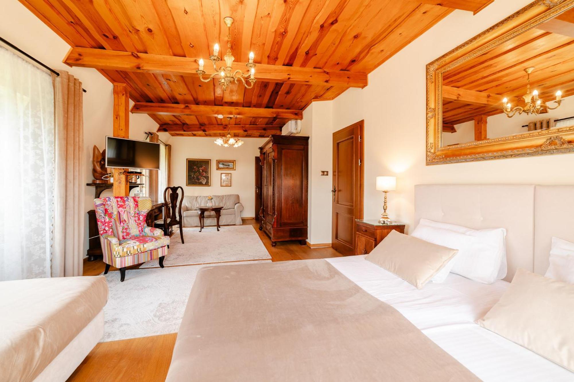 Retrohouse - Wypoczynek Dla Doroslych, B&B เรดา ภายนอก รูปภาพ