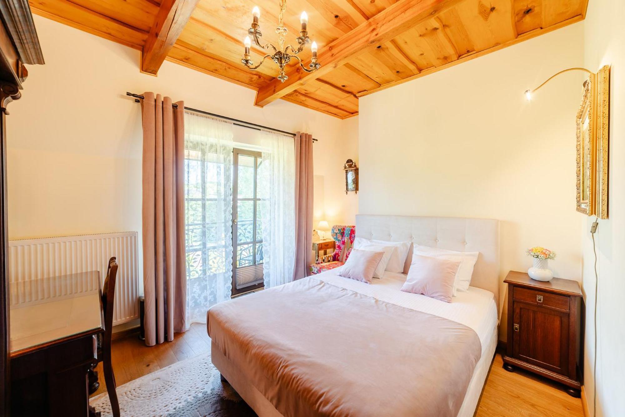 Retrohouse - Wypoczynek Dla Doroslych, B&B เรดา ภายนอก รูปภาพ
